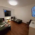 Im Grund 22, 22a, 22c Birkenstein * Hoppegarten