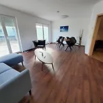 Im Grund 22, 22a, 22c Birkenstein *