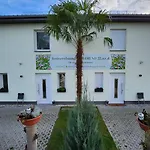Im Grund 22, 22a, 22c Birkenstein Apartment Hoppegarten