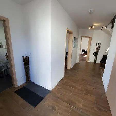 Im Grund 22, 22a, 22c Birkenstein 호프가르텐