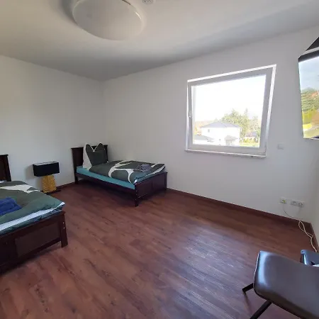 Im Grund 22, 22a, 22c Birkenstein 아파트 호프가르텐