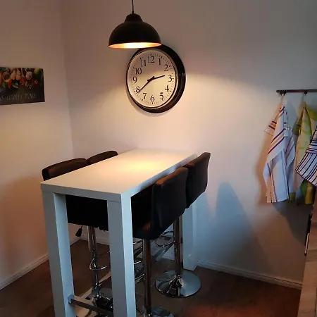 Im Grund 22, 22a, 22c Birkenstein 아파트 *