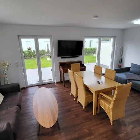 Im Grund 22, 22a, 22c Birkenstein Apartment Hoppegarten
