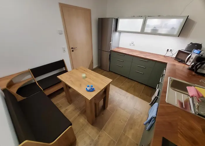 Im Grund 22, 22a, 22c Birkenstein