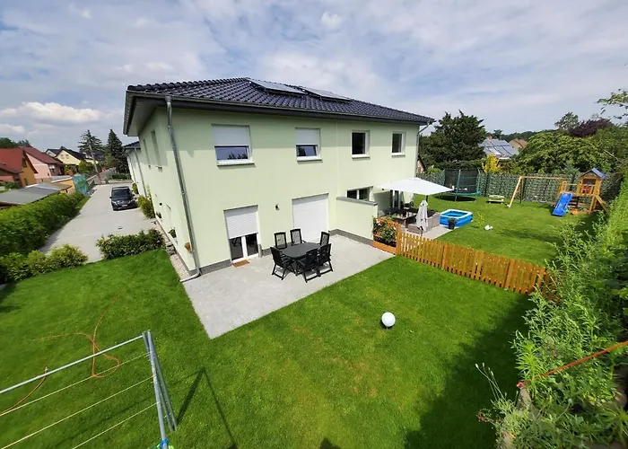 Im Grund 22, 22a, 22c Birkenstein הופגארטן